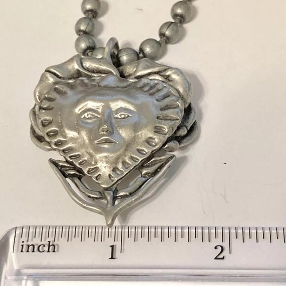 Vintage Disney Pirates of the Caribbean Necklace Tia Dalma Calypso Witch 17.5" - Picture 10 of 12